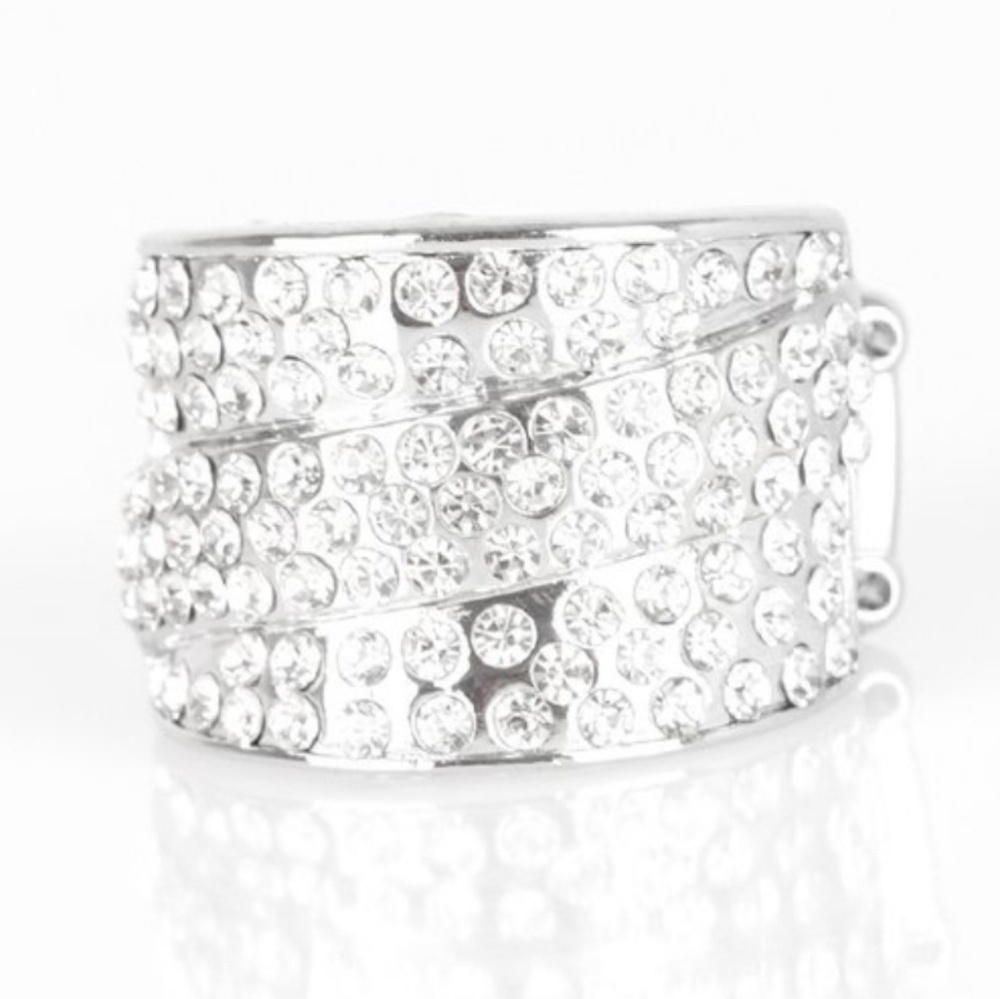 "Millionaire Club" silver ring